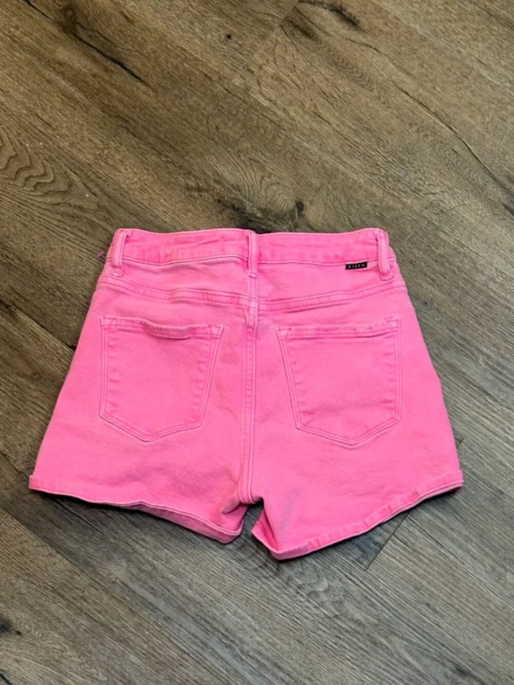 Risen Jeans Misty High-Rise Pink Denim Shorts Small